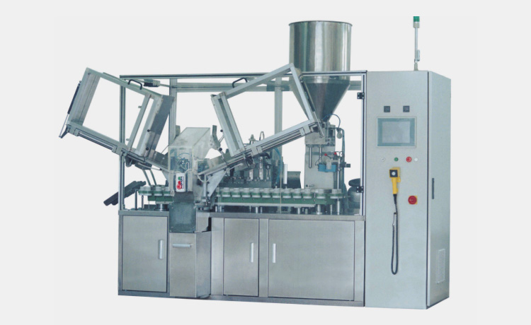 Lip gloss filling machine, machines for the packaging of lip gloss
