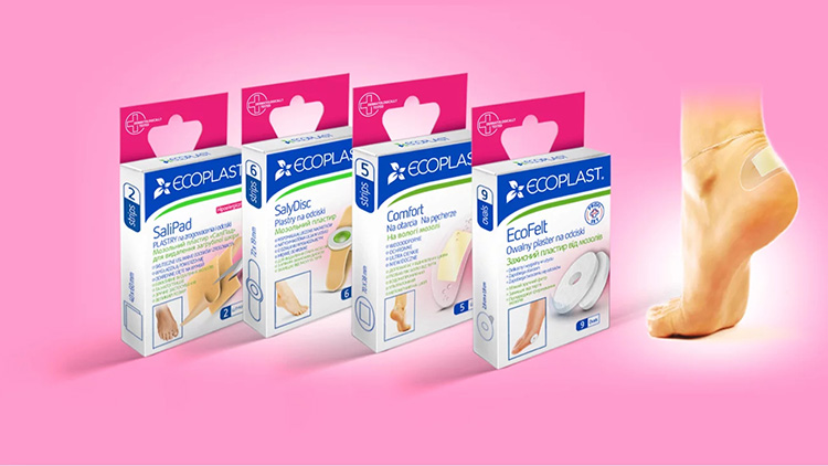 Line-of-protective-patches-for-feet-and-blisters